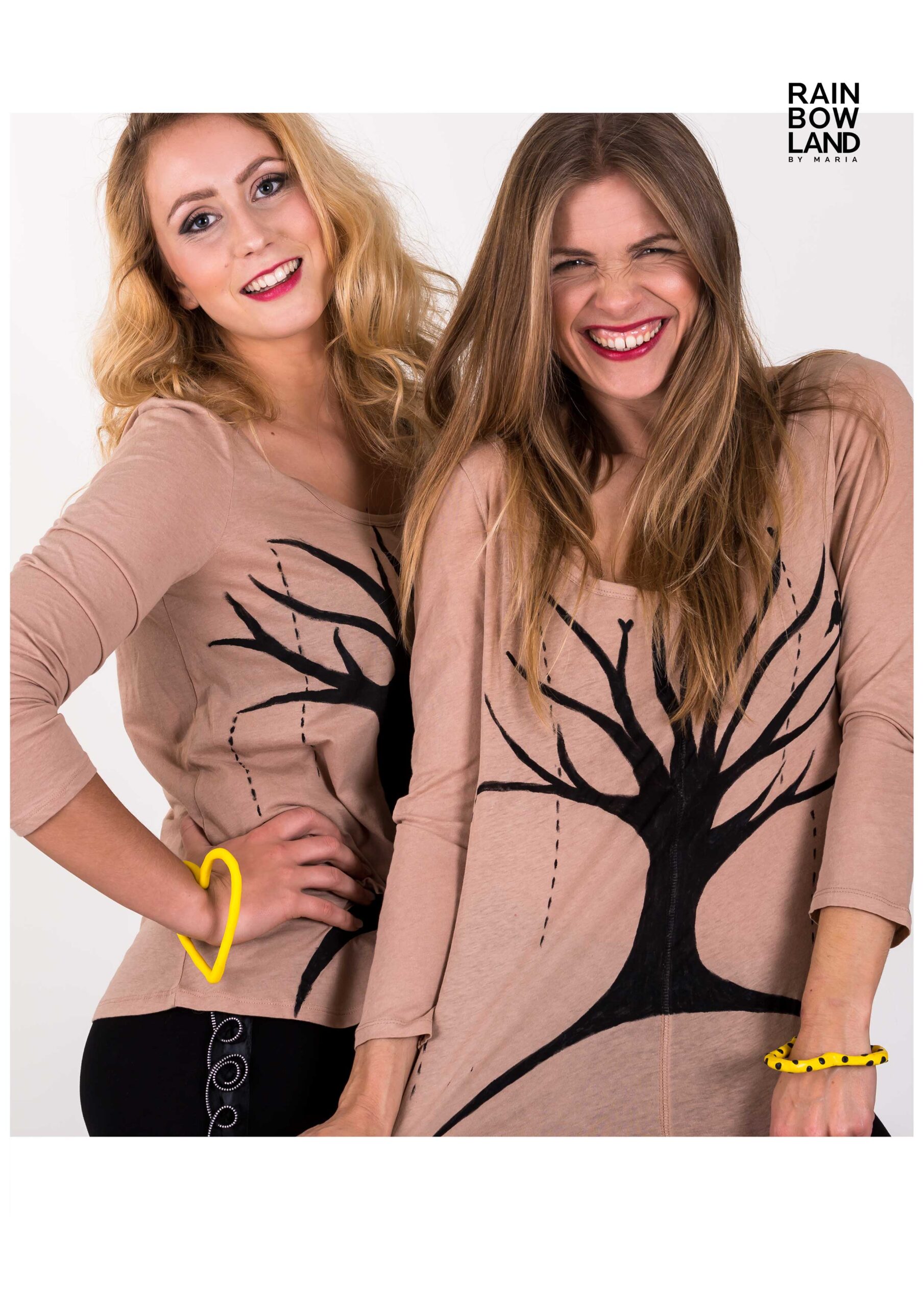 Longsleeved Tshirt with a tree logo - Image 7