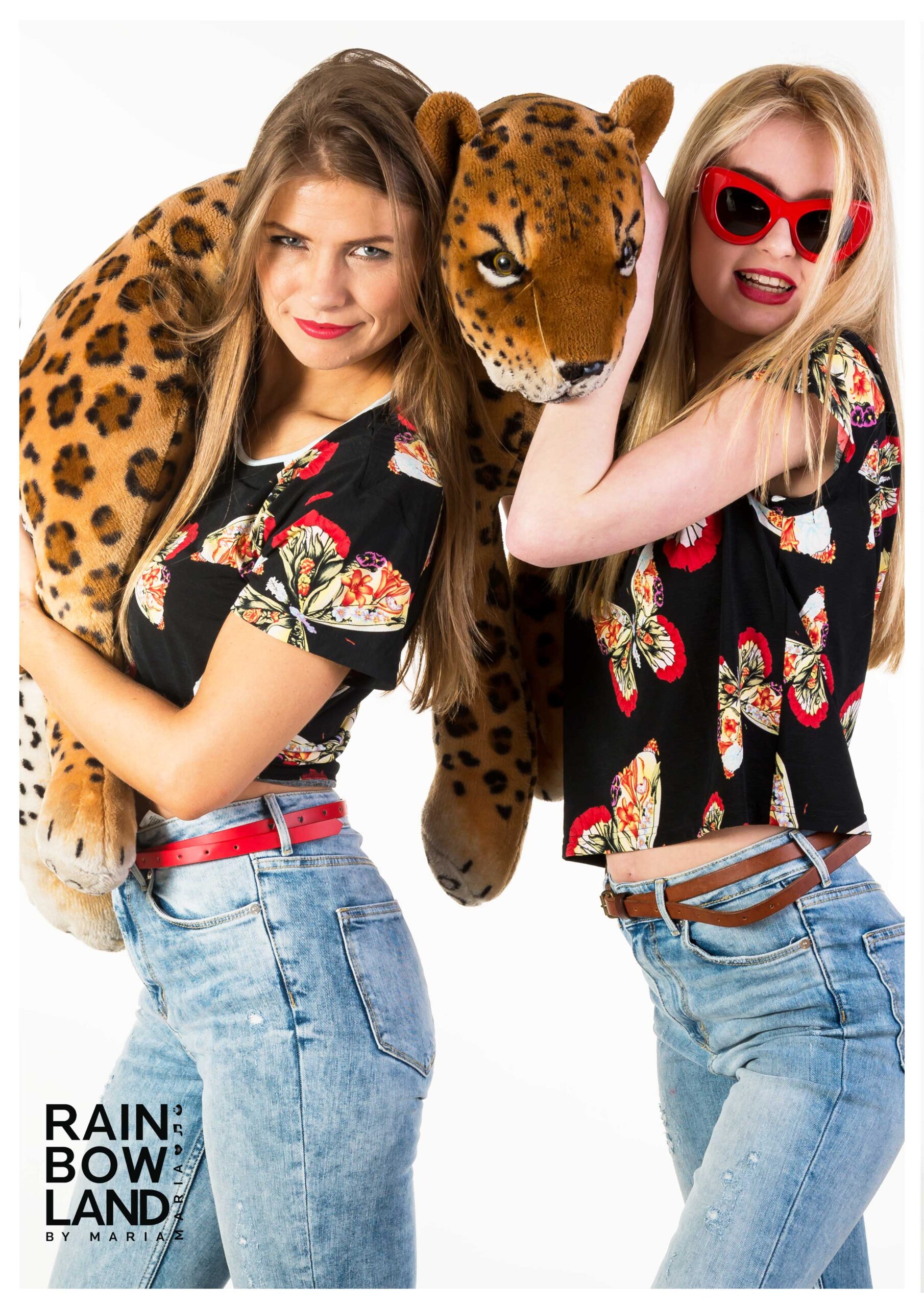 Red belt with hearts - Image 2