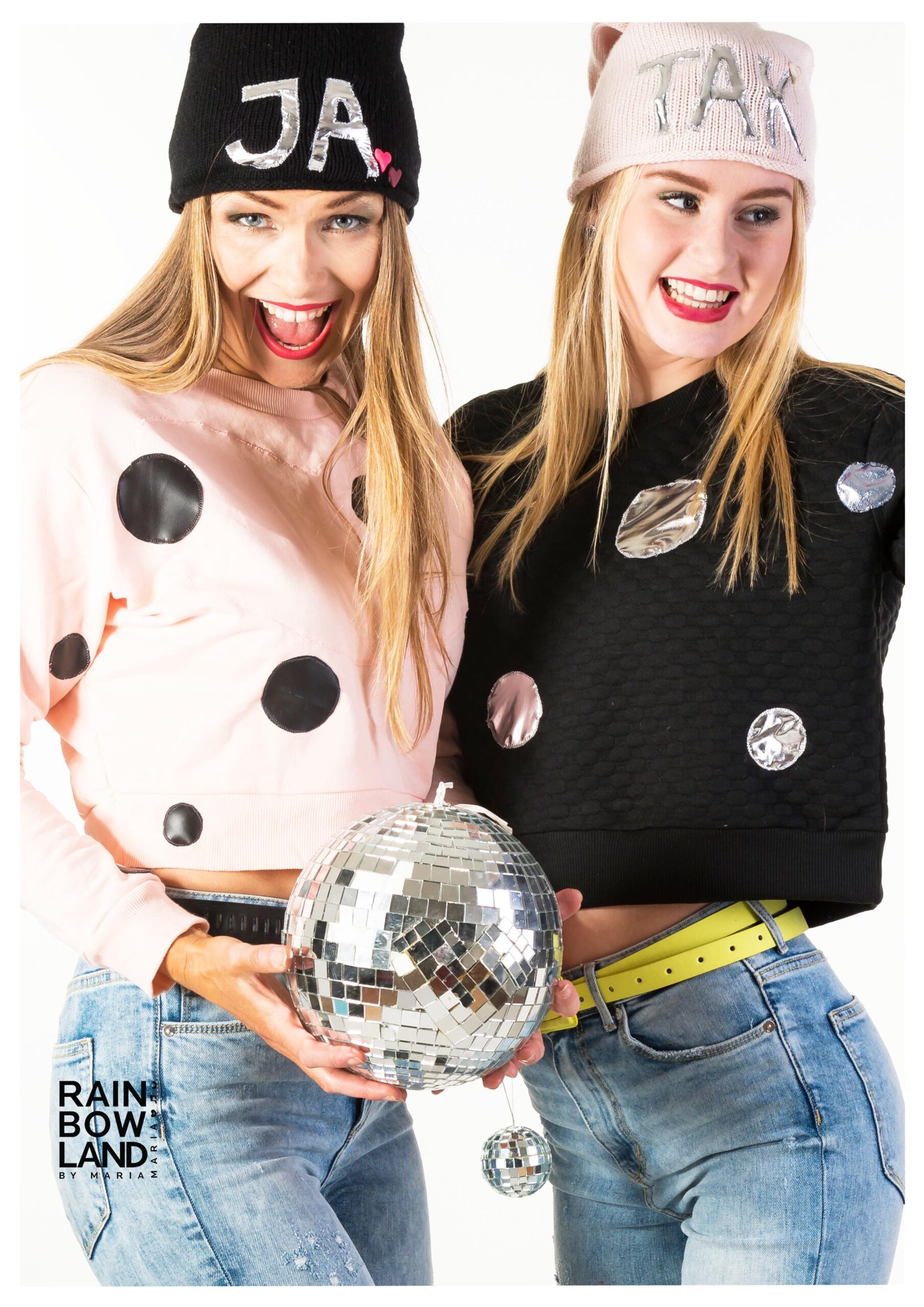 Light pink knitted THANKS beanie - Image 6