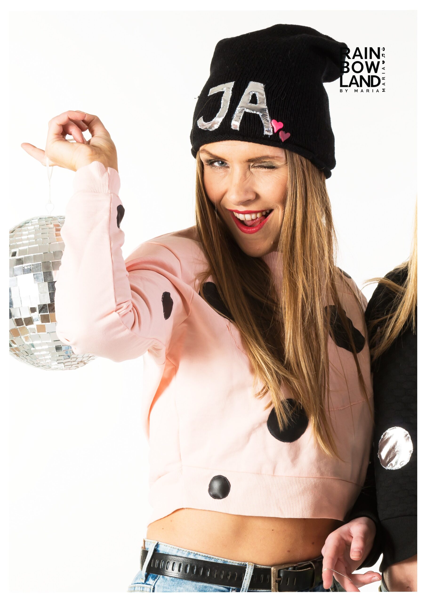 Light pink knitted THANKS beanie - Image 11