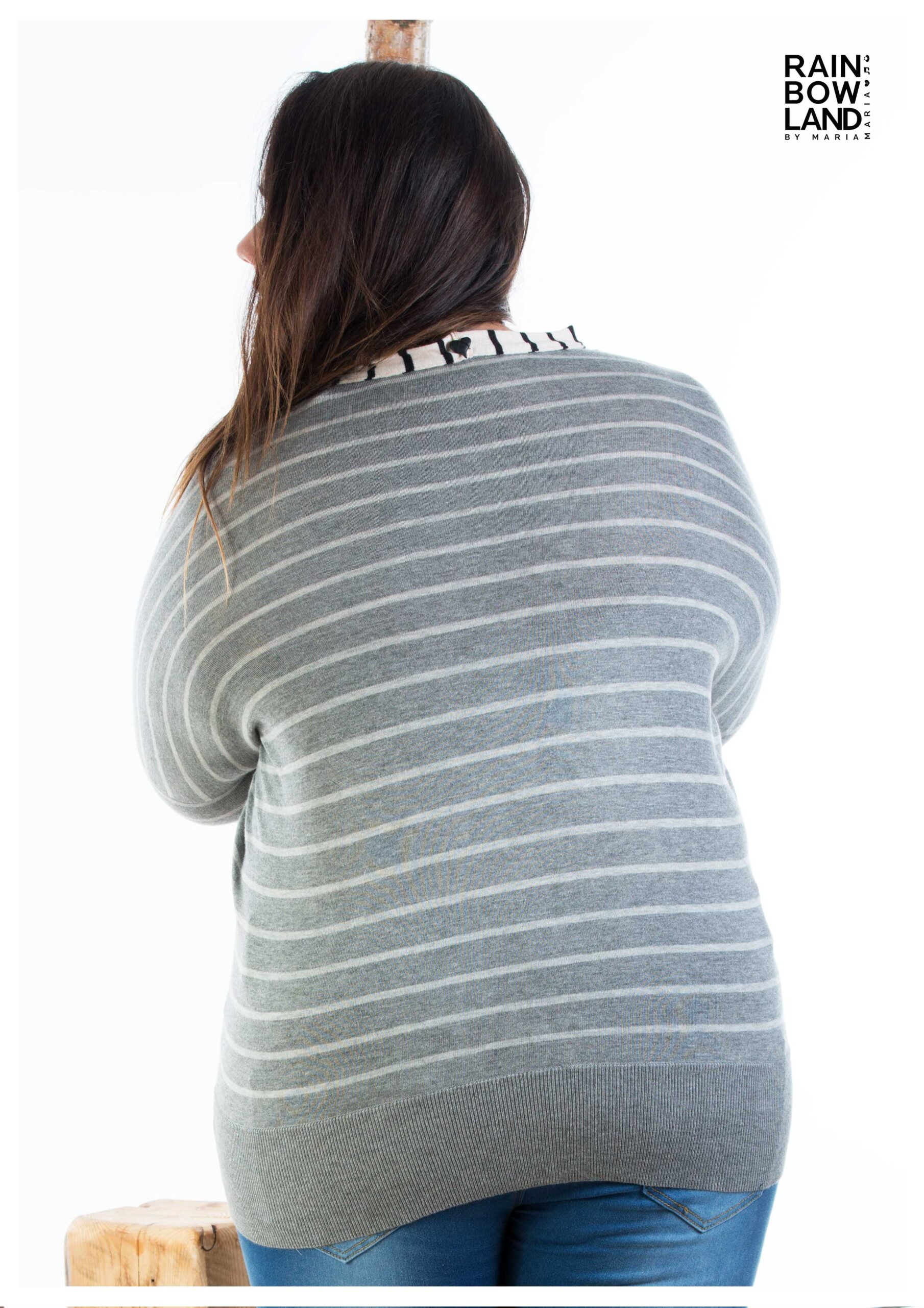 Knitwear w. stripes, lacquer tree and beige collar - Image 4