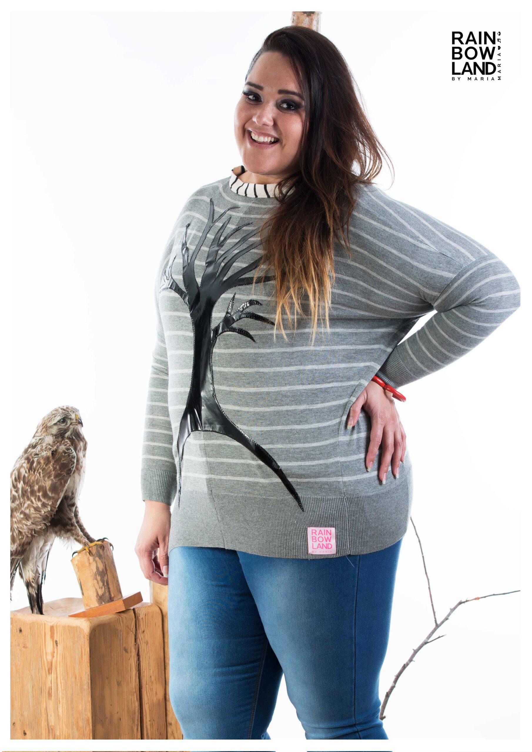 Knitwear w. stripes, lacquer tree and beige collar - Image 5
