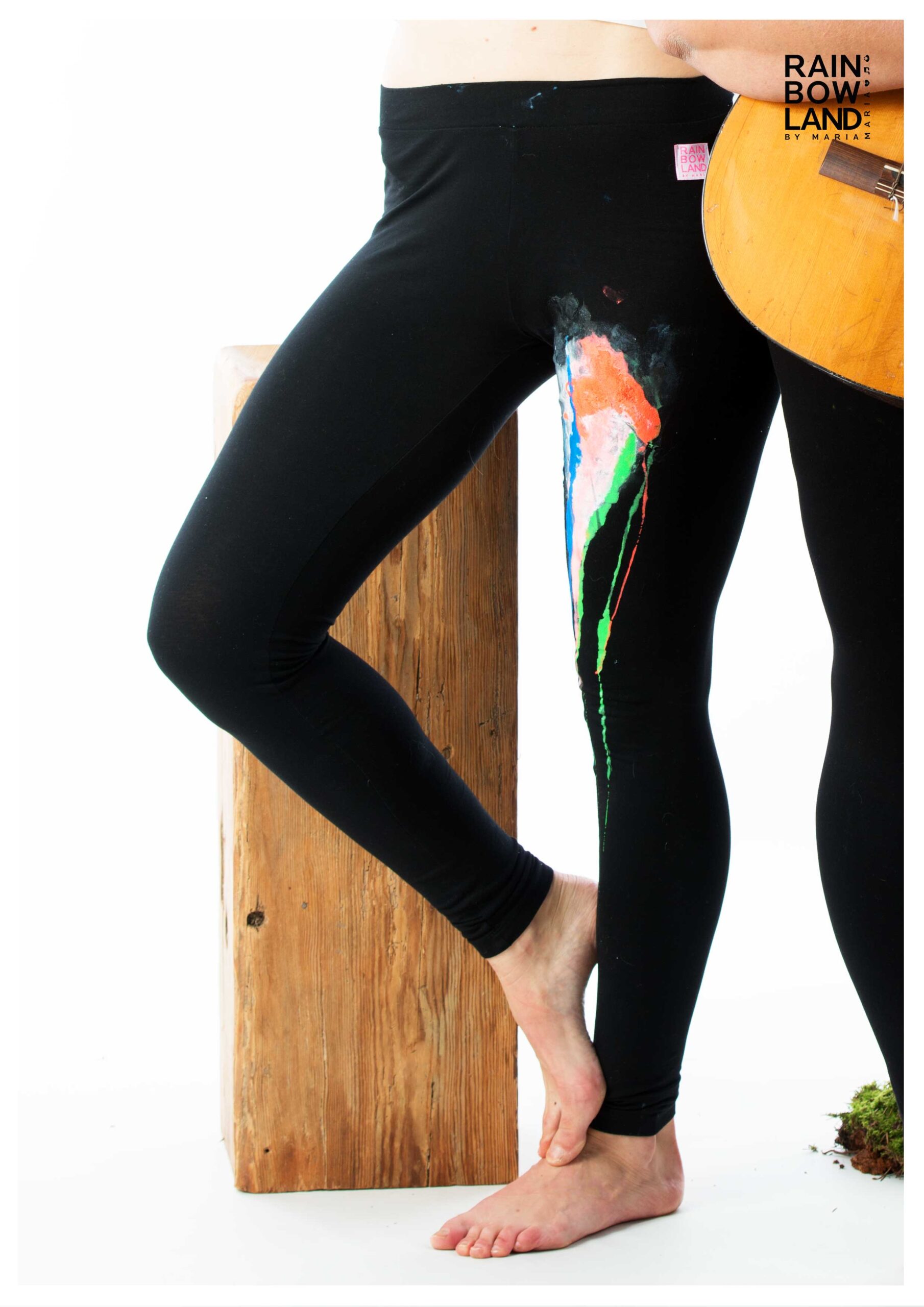 Black leggings with colorsplash