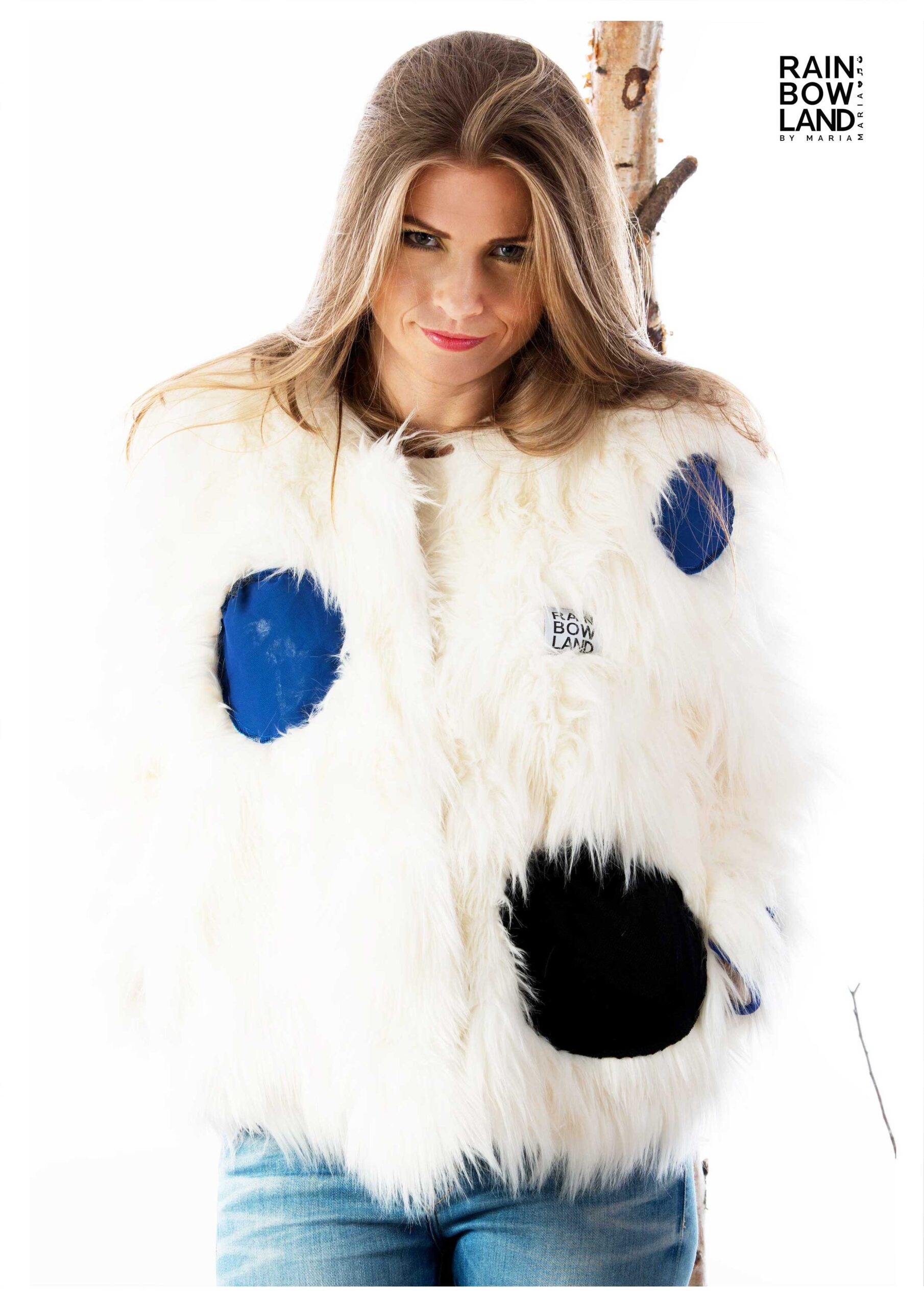 white fur coat with dots. - Image 4