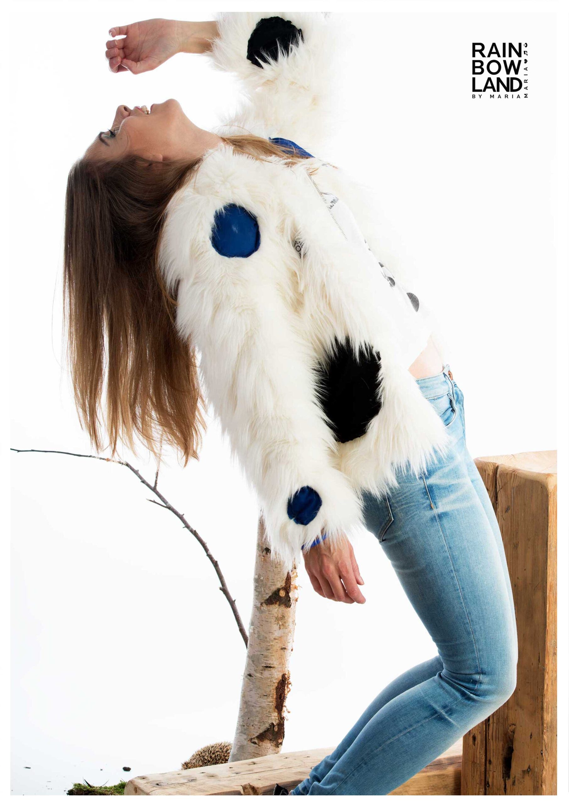 white fur coat with dots. - Image 9