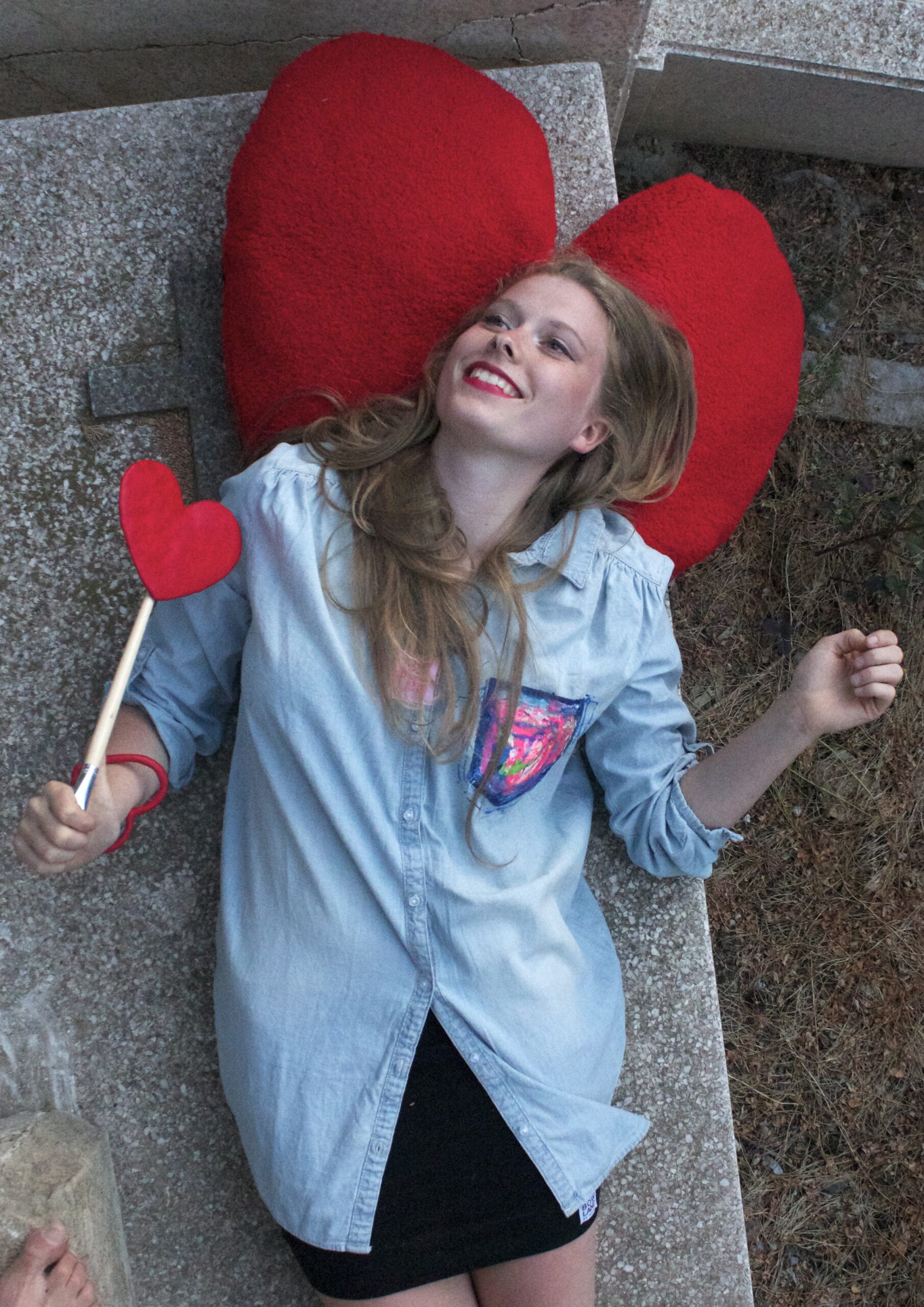 Demin shirt with pocket application - Image 2