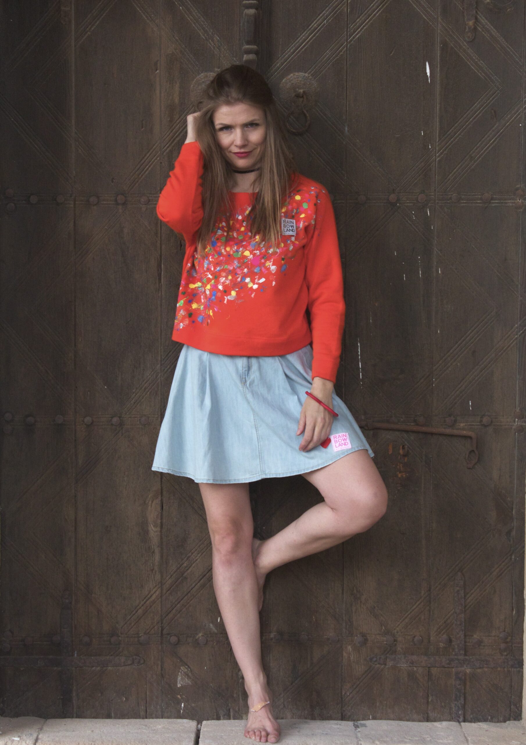 Color splash orange sweatshirt - Image 3