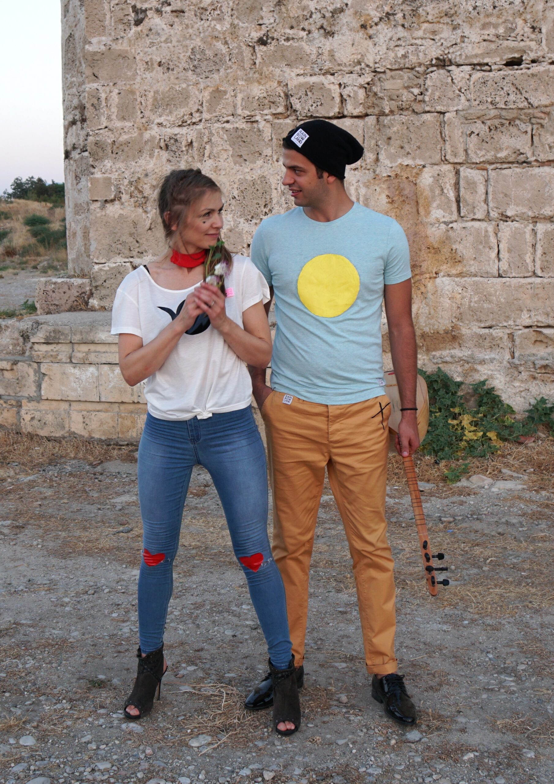 Yellow circle T-shirt - Image 3
