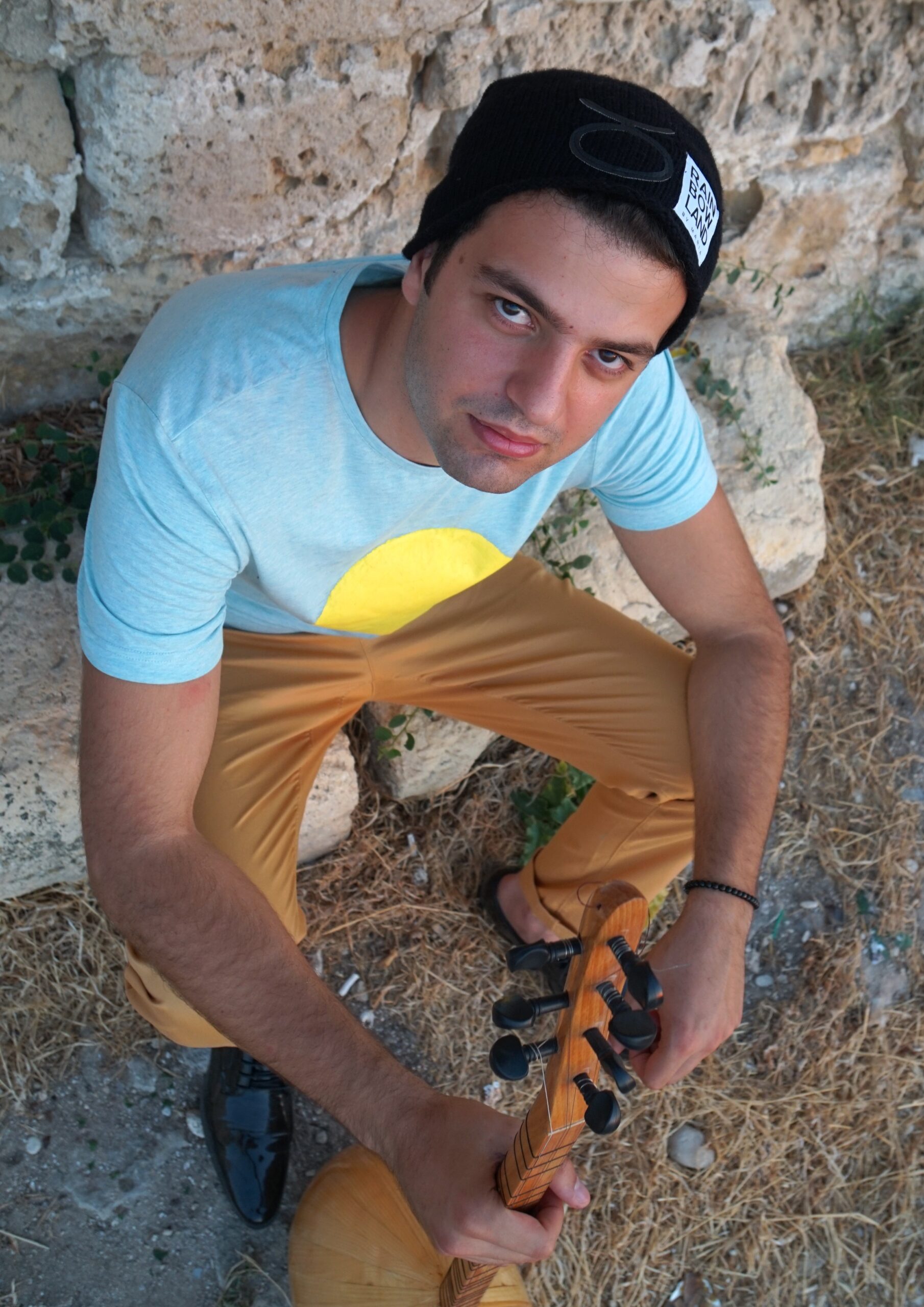 Yellow circle T-shirt