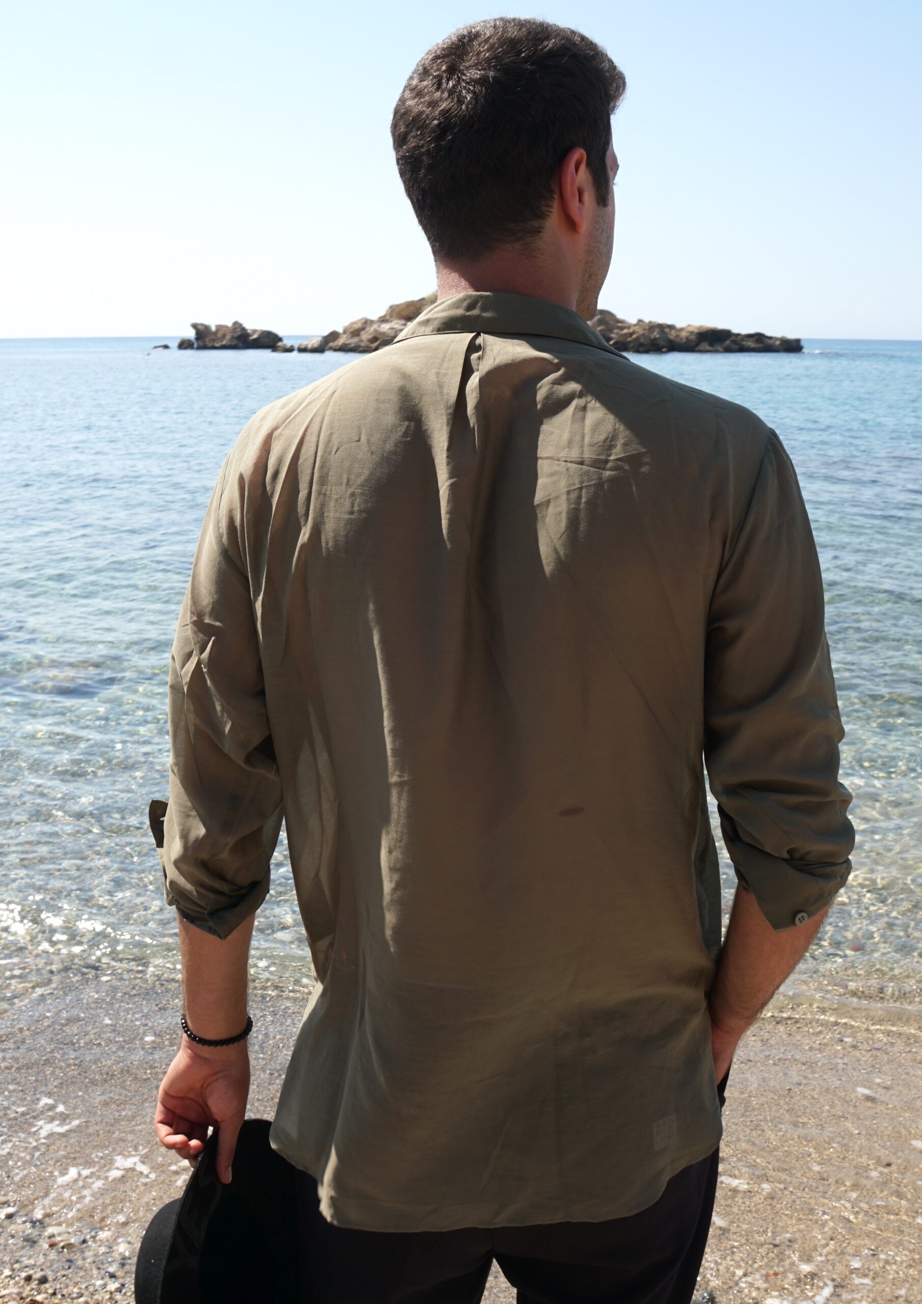 Green shirt - Image 4