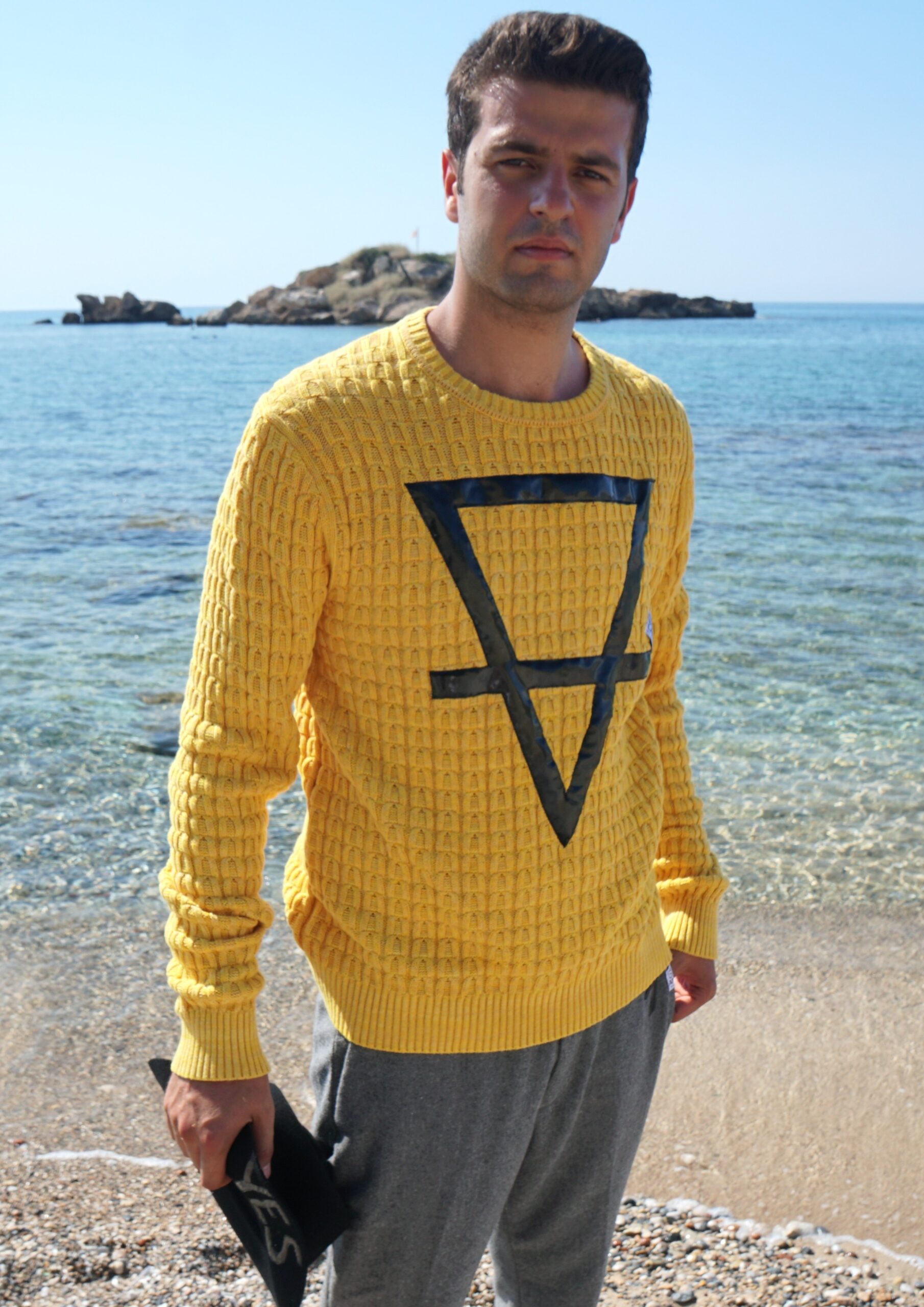 Yellow lunar knit - Image 4